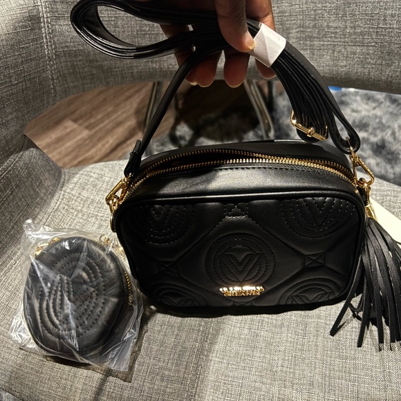 Valentino Orlandi Quilted Black Crossbody Bag with Gold Accents, free wallet - Picture 4 of 5